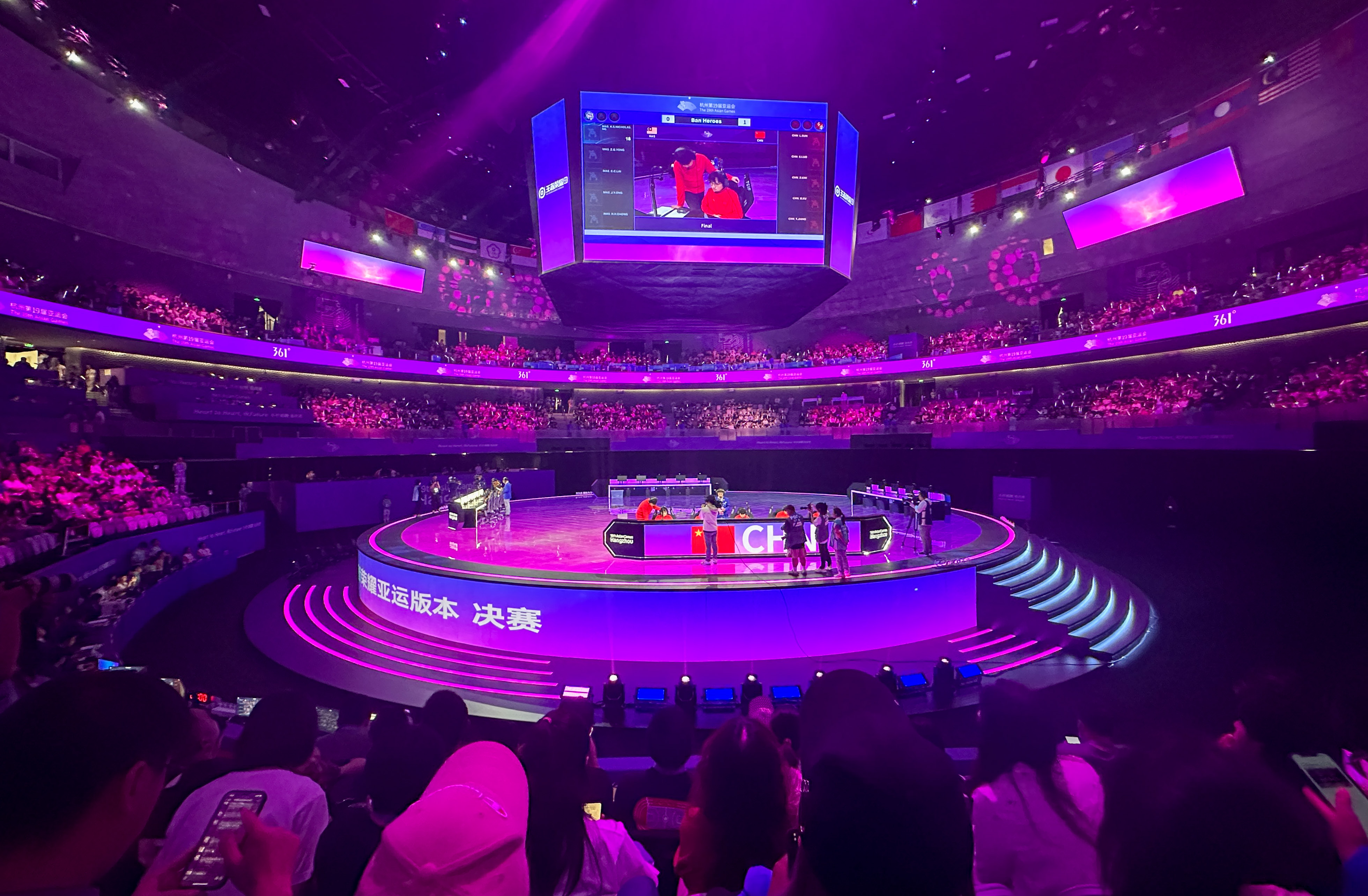 leyu乐鱼体育官方网站：游戏小程序3d版大鱼吃小鱼